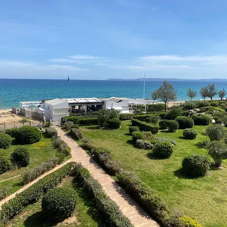 Pieds Dans L'eau - Terrasse - Parking Prive * Le Lavandou