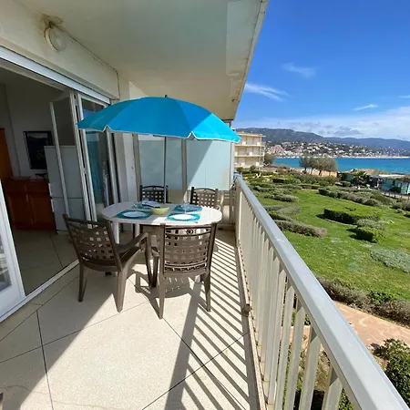 Pieds Dans L'eau - Terrasse - Parking Prive Le Lavandou